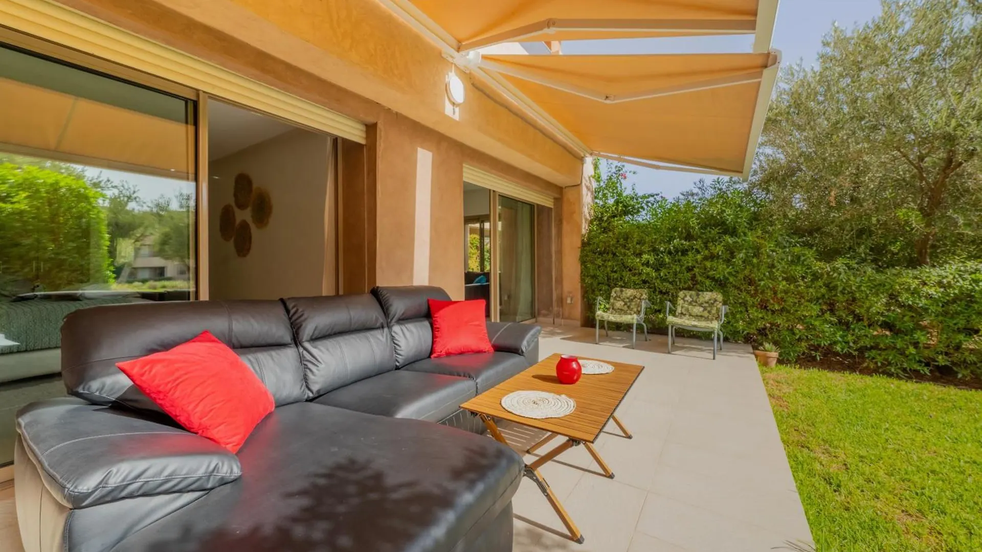 Luxury Xl Appart Golf View Retreat Private Garden Marrakesh 0*,